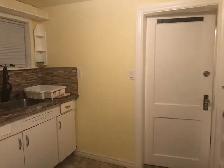 Cozy & Bright Bsmt Suite near NAIT - available  ASAP - Photo 2