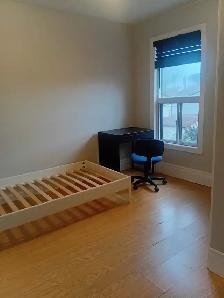 Rooms for rent in downtown Hamilton - Photo 5