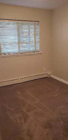 2 Bedroom Suite - Photo 2