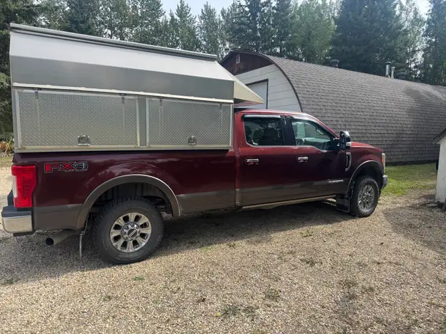 2017 F350 Superduty long box with service body