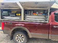 2017 F350 Superduty long box with service body - Photo 3