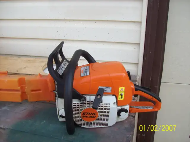 Stihl MS 290 Chainsaw