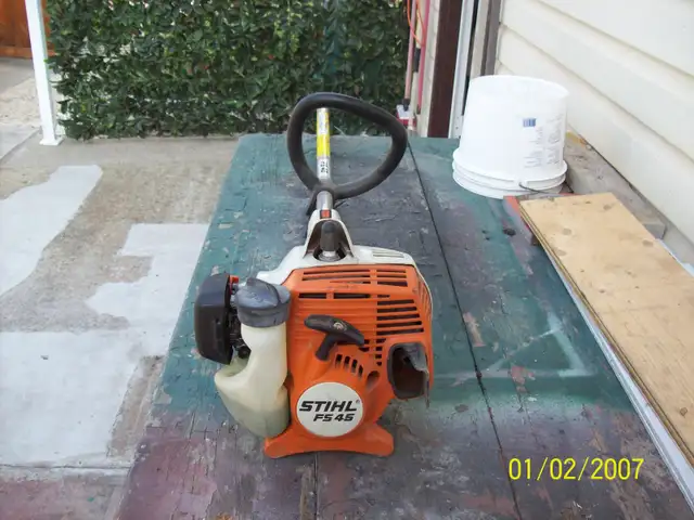 Stihl Grass/Weed Trimmer