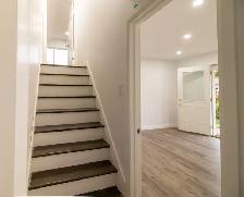Duplex - Upper Unit 3 Bedroom, 2 bathrooms, 2 parking & Laundry - Photo 8