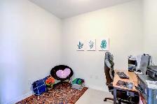 Markham One Bed Room Plus Den available for Rent::: From October - Photo 2