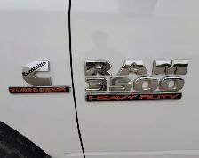 2015 Ram 3500  4x4 CUMMINS DIESEL - Photo 4