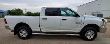 2015 Ram 3500  4x4 CUMMINS DIESEL - Photo 5