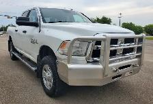 2015 Ram 3500  4x4 CUMMINS DIESEL - Photo 8