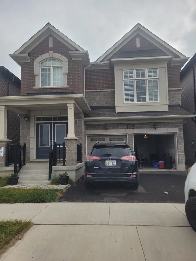 2 BEDROOM BASEMENT APARMENT! $1700/Month AVAILABLE OCT 1ST