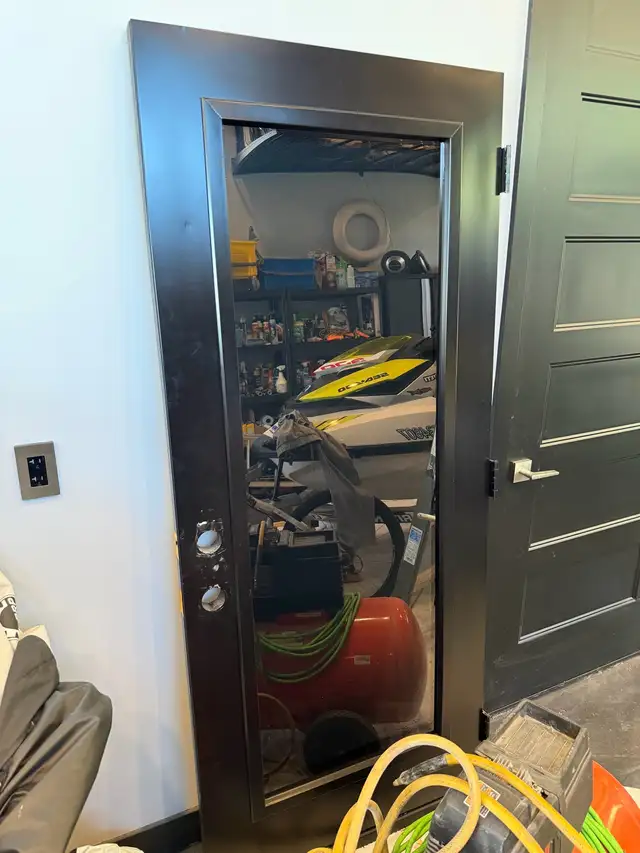 Porte Extérieur Acier vitré 34po x 80po