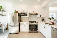 4-Bedroom Corner Townhouse for Rent – 9420 Ferndale Rd - Photo 4
