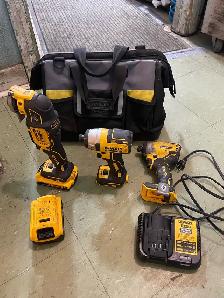 DeWalt 20V XR Power Tool Kit