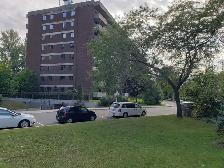Condo de Luxe 3 1/2 830p.ca, MEUBLÉ à louer, 1399 charge$