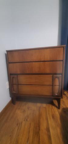 Antique Dresser for Sale - Photo 3