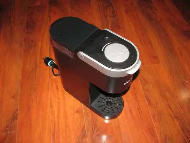 Keurig K-Mini Single Serve Coffee Maker - Matte Black