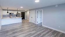✨Modern 1-Bedroom & 1-Bathroom - Photo 2