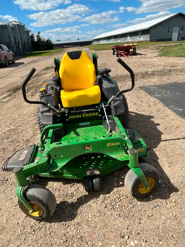 Riding Lawn Mower