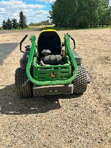 Riding Lawn Mower - Photo 4
