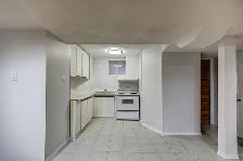 2bedrm basement apt with 1bath available in Sqr1 mississauga - Photo 3
