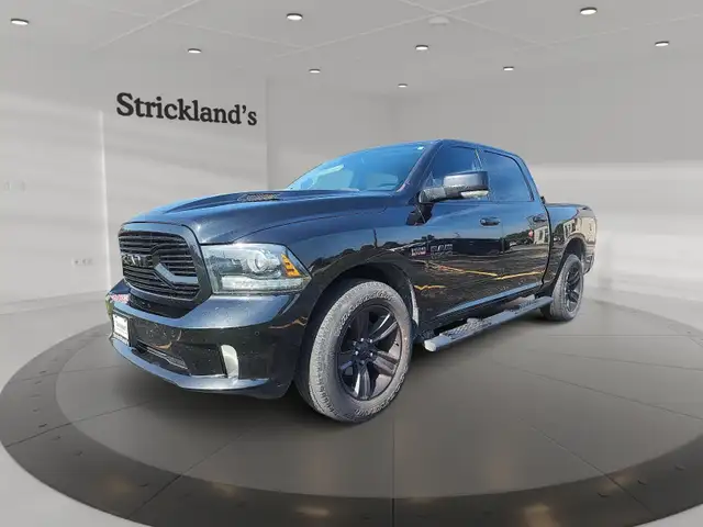 2018 Ram RAM 1500 Crew Cab 4x4 Sport (140.5 WB - 5.7 Box)