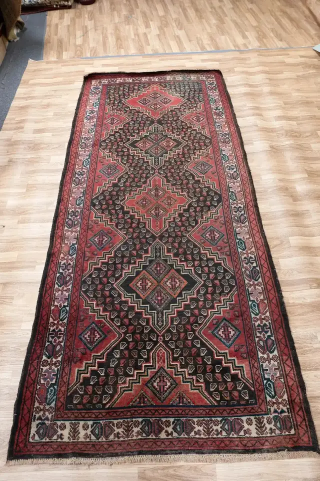 HANDKNOTTED PERSIAN HAMADAN WOOL RUG 4.2FT x 9.2FT (86)