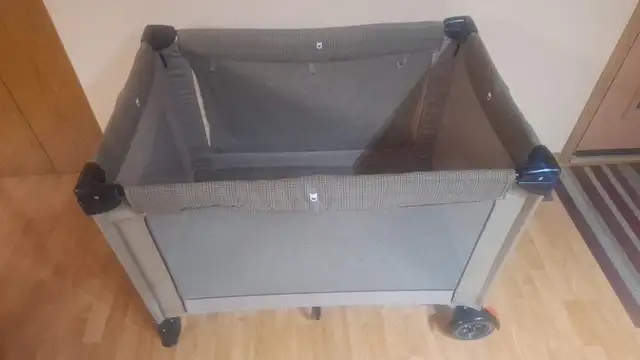 Eddie Bauer Travel PlayYard Play Pen