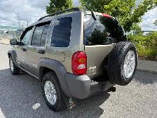 2004 Jeep Liberty 2004 JEEP LIBERTY , AUTOMATIQUE , 4x4    , 6 C - Photo 3