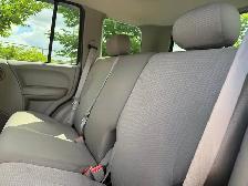 2004 Jeep Liberty 2004 JEEP LIBERTY , AUTOMATIQUE , 4x4    , 6 C - Photo 4