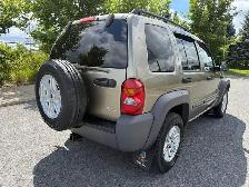 2004 Jeep Liberty 2004 JEEP LIBERTY , AUTOMATIQUE , 4x4    , 6 C - Photo 10