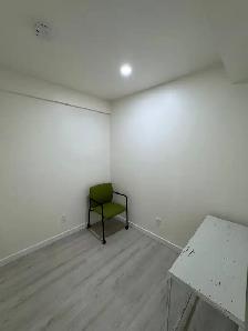 Renovated Furnished 2-Bed Condo | Utilities & Fibre Included - Photo 4