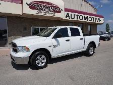 2023 Dodge RAM 1500 SLT 4x4 - 5.7 HEMI - Photo 3