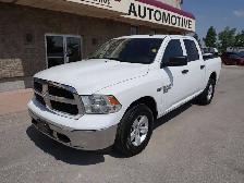 2023 Dodge RAM 1500 SLT 4x4 - 5.7 HEMI - Photo 6
