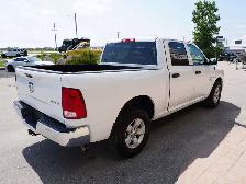 2023 Dodge RAM 1500 SLT 4x4 - 5.7 HEMI - Photo 11