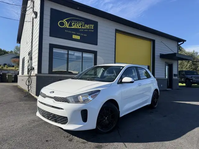 2020 KIA Rio5 LX  A/C  CAMÉRA