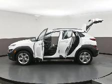 2023 Hyundai Kona Preferred AWD Heated Seats/Wheel, Apple/Androi - Photo 57