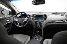2018 Hyundai Santa Fe Luxury Leather, Heated Seats, Sunroof, One - Photo 25