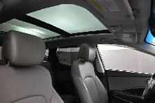 2018 Hyundai Santa Fe Luxury Leather, Heated Seats, Sunroof, One - Photo 31