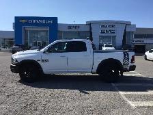 2022 Ram 1500 Classic - Photo 2