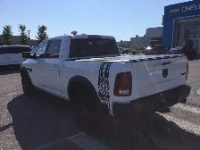 2022 Ram 1500 Classic - Photo 3