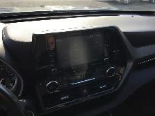 2021 Toyota Highlander - Photo 12