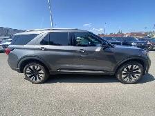 2025 Ford Explorer Platinum 4WD - Photo 2