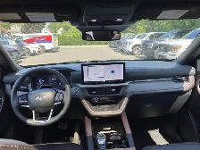 2025 Ford Explorer Platinum 4WD - Photo 15