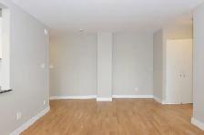 Renovated One Bedroom, Tyndall Ave and King St - ID 119 - Photo 8