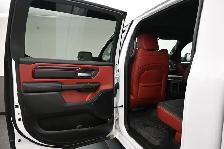 2026 Ram 1500 REBEL 4X4 Leather, Apple Carplay, Push button star - Photo 24