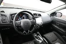 2024 Mitsubishi RVR SE HEATED SEATS | 4WD | BLUETOOTH & MORE! - Photo 5