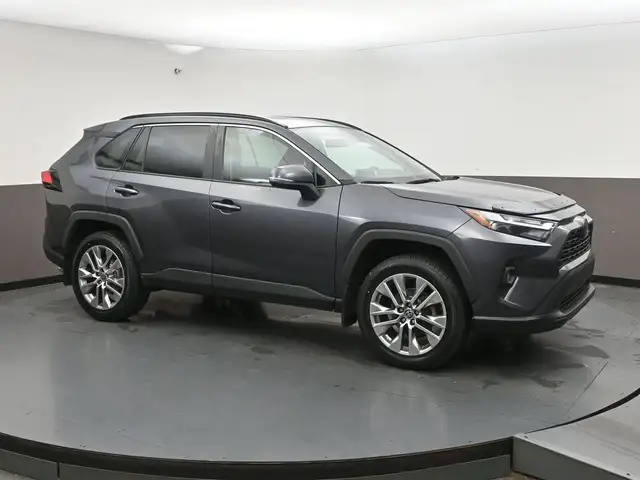 2023 Toyota RAV4 XLE AWD AWD, HEATED SEATS, BACKUP CAMERA & MORE