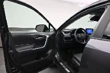 2023 Toyota RAV4 XLE AWD AWD, HEATED SEATS, BACKUP CAMERA & MORE - Photo 20