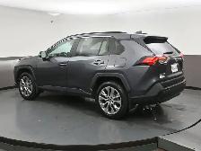 2023 Toyota RAV4 XLE AWD AWD, HEATED SEATS, BACKUP CAMERA & MORE - Photo 38