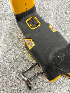 DeWalt DCN681 Nailgun (18 Gauge, Tool Only) - Photo 4