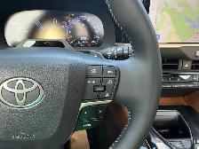 2025 Toyota Crown Signia Limited AWD - Photo 24